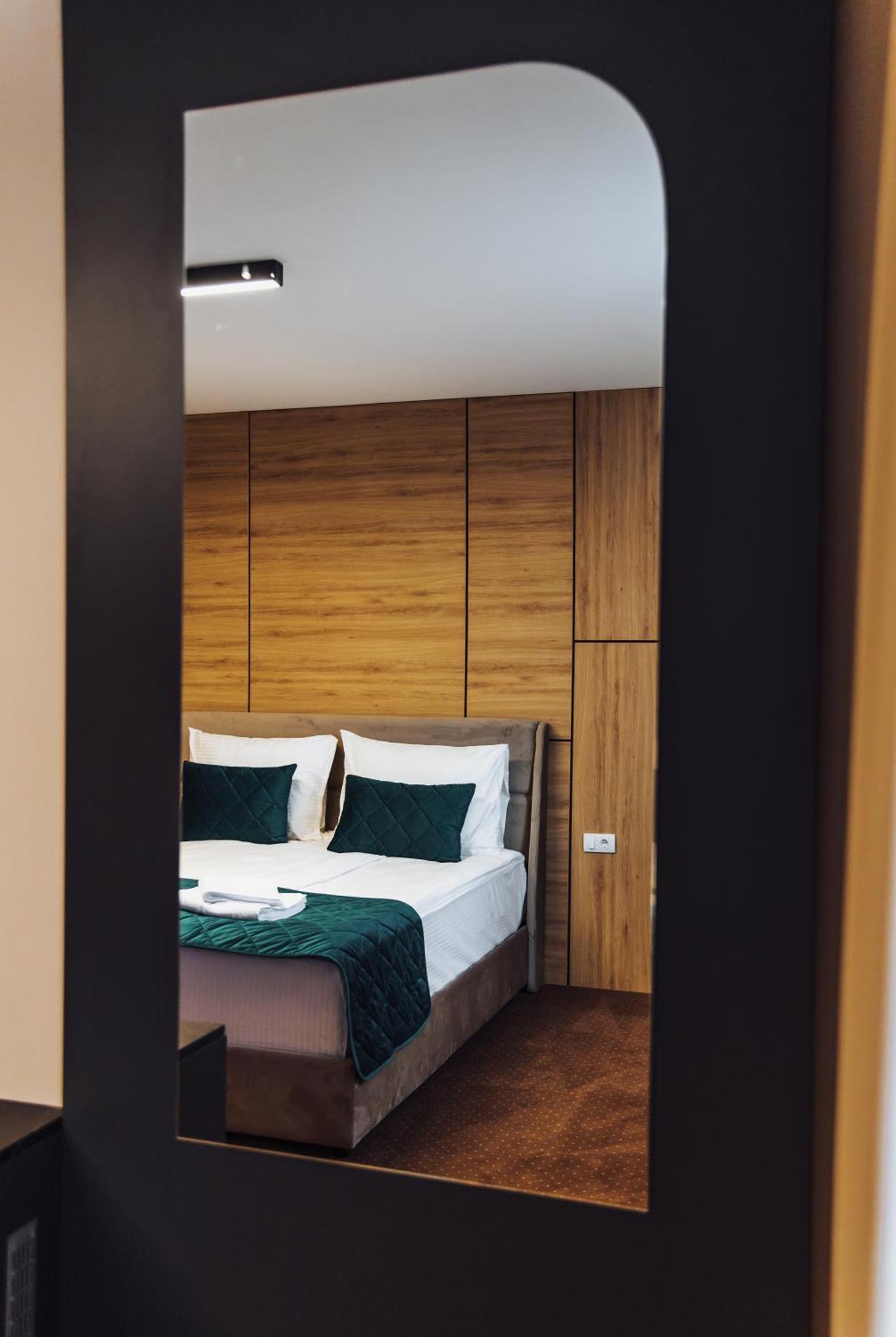 Hotel Brcko Gas Sarajevo Lukavica Exteriör bild